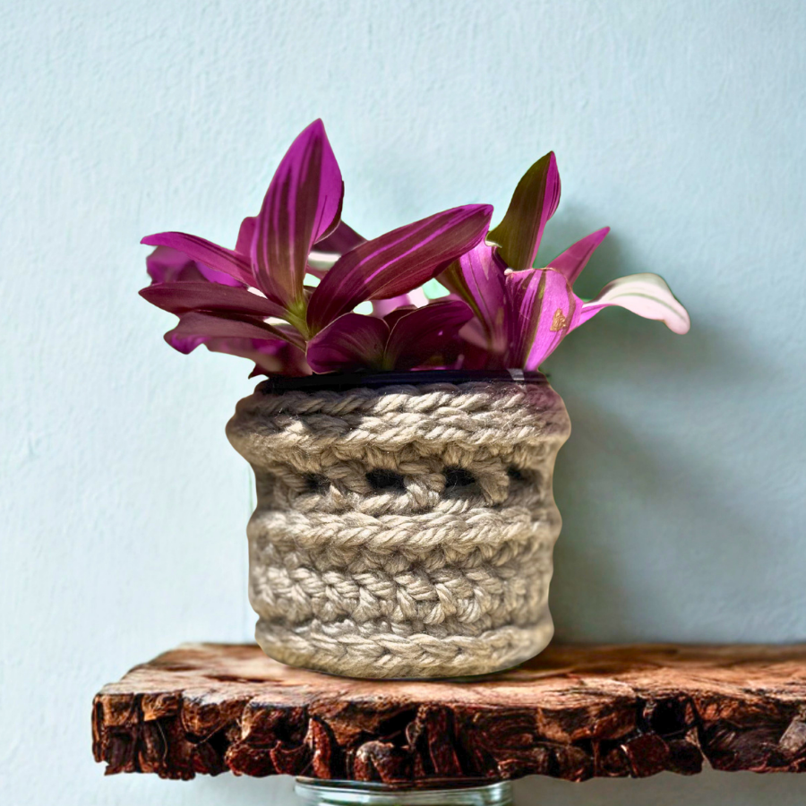 🌿 The Meadow Sleeve – Crochet Planter Cover